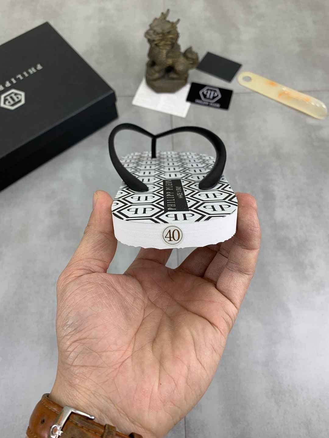 Philipp Plein PP Slides Colorway 9 1081130
