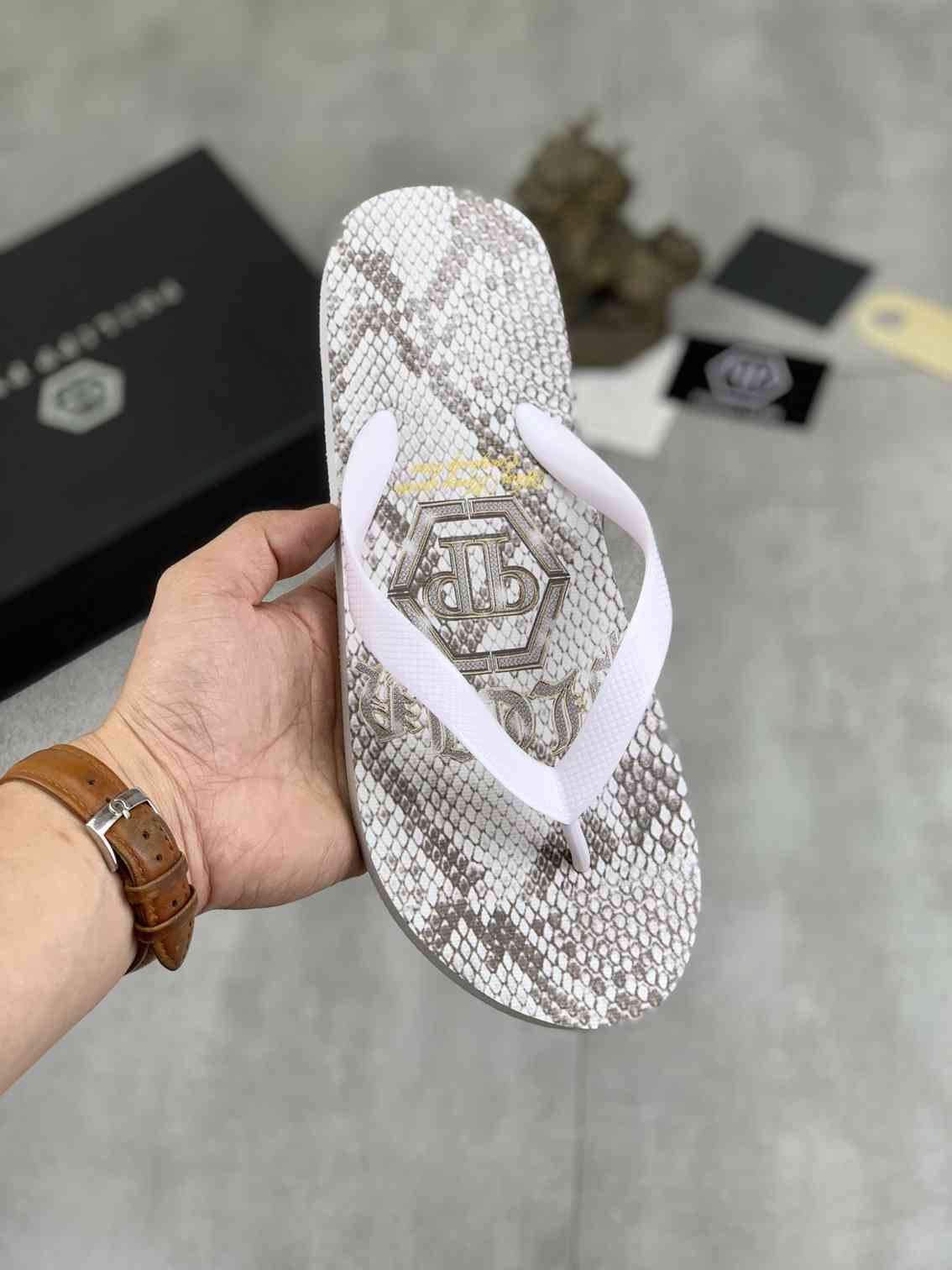 Philipp Plein PP Slides Colorway 8 1081130