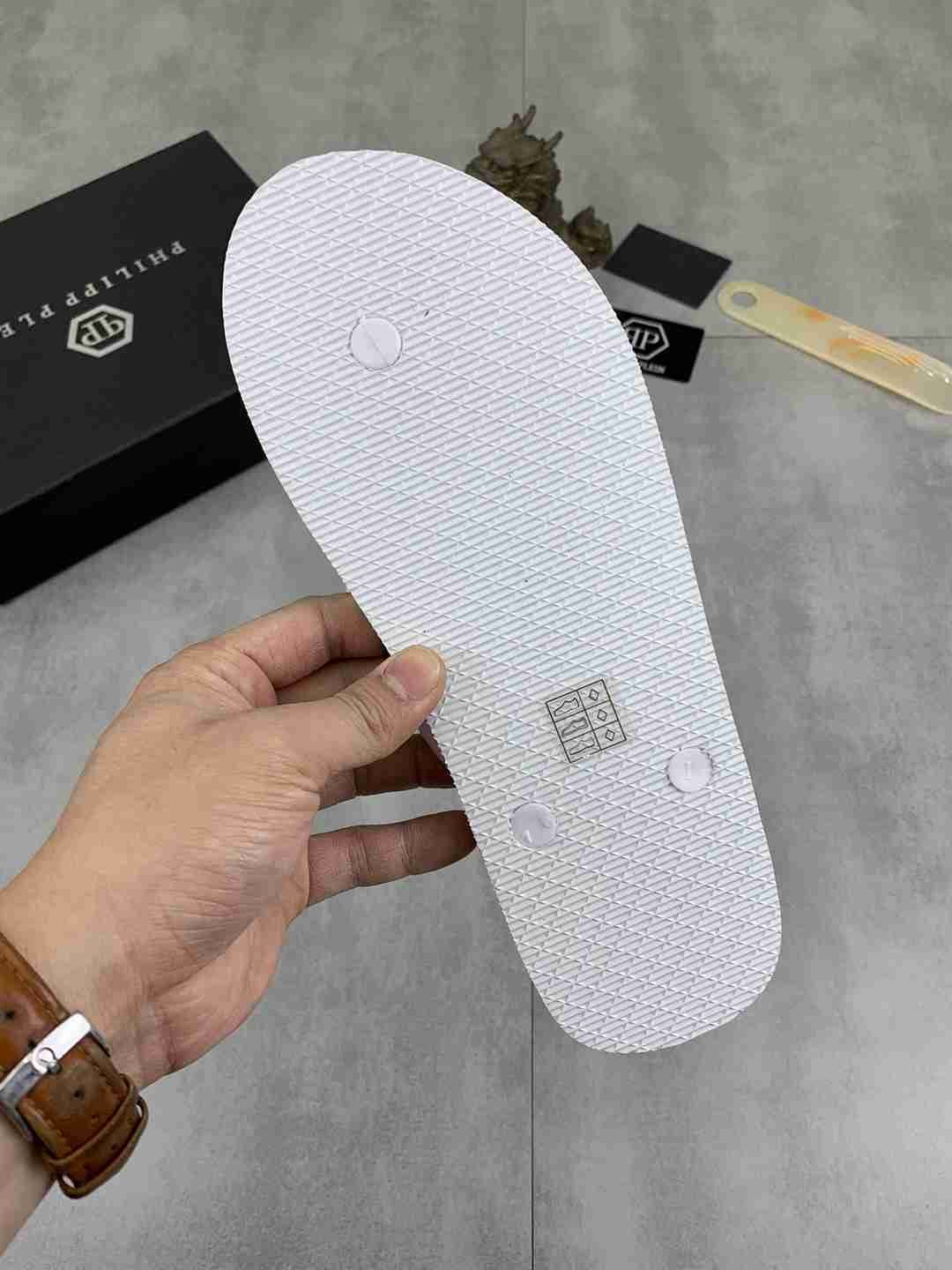 Philipp Plein PP Slides Colorway 8 1081130