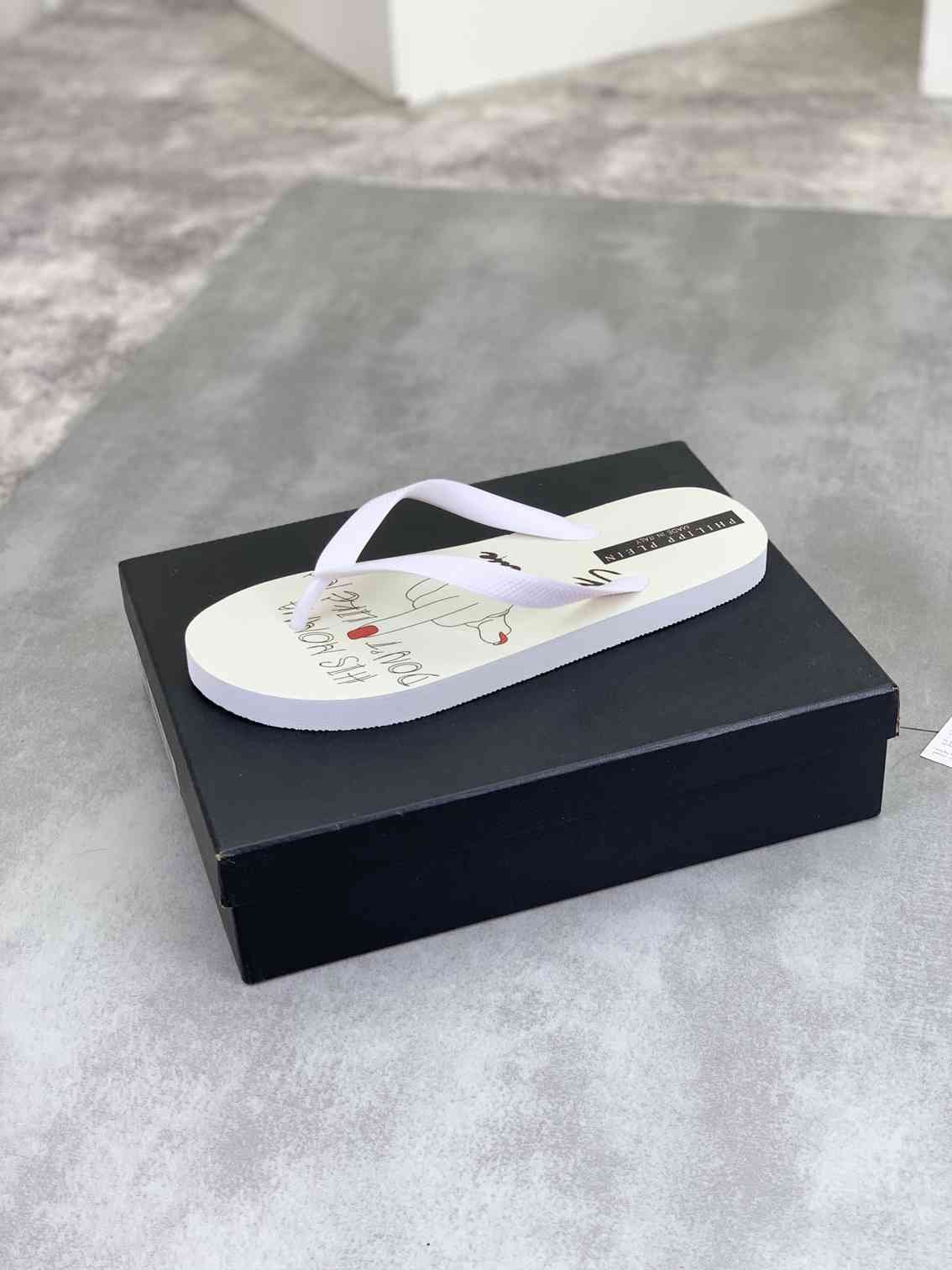 Philipp Plein PP Slides 1081130
