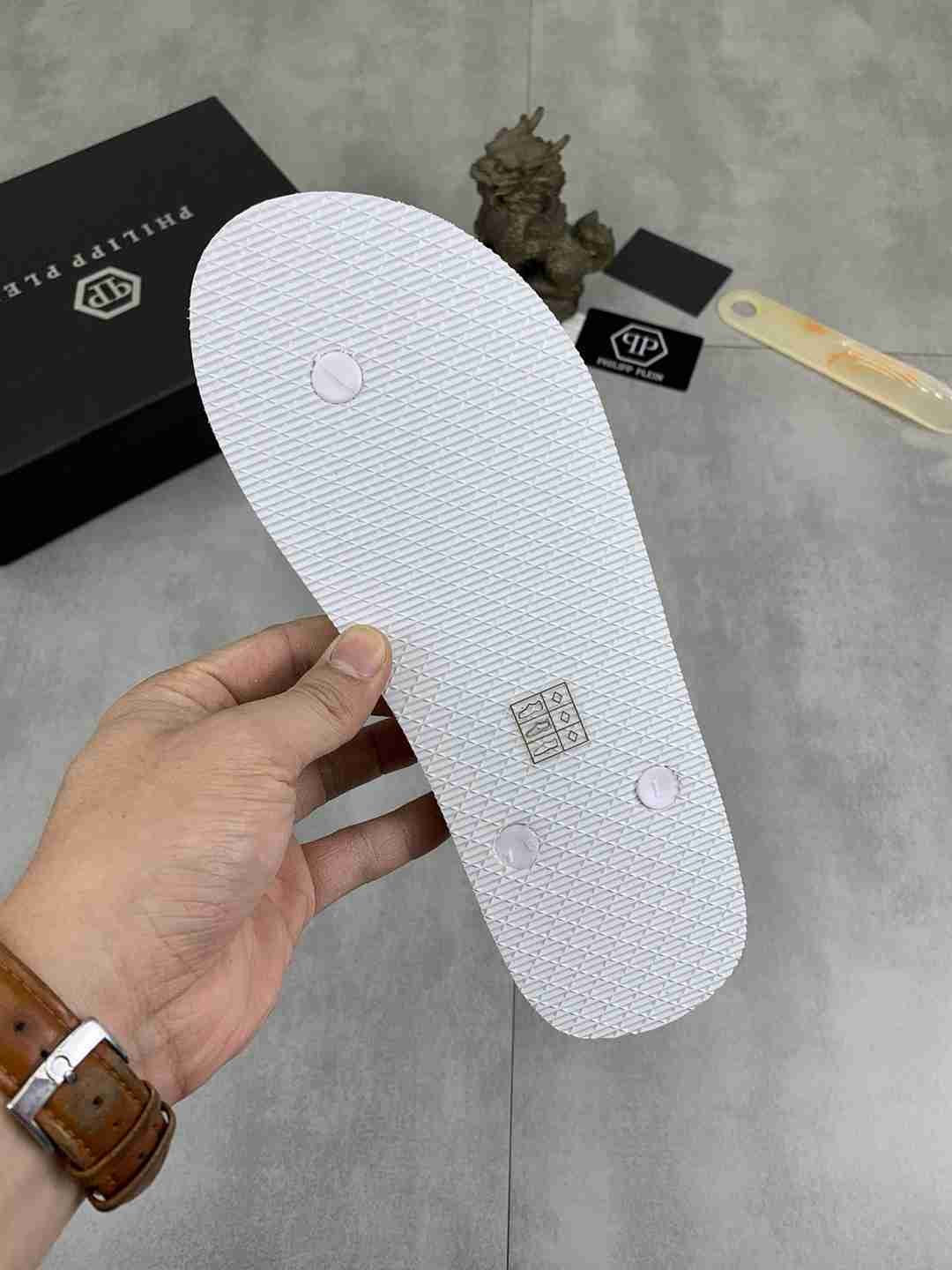 Philipp Plein PP Slides 1081130