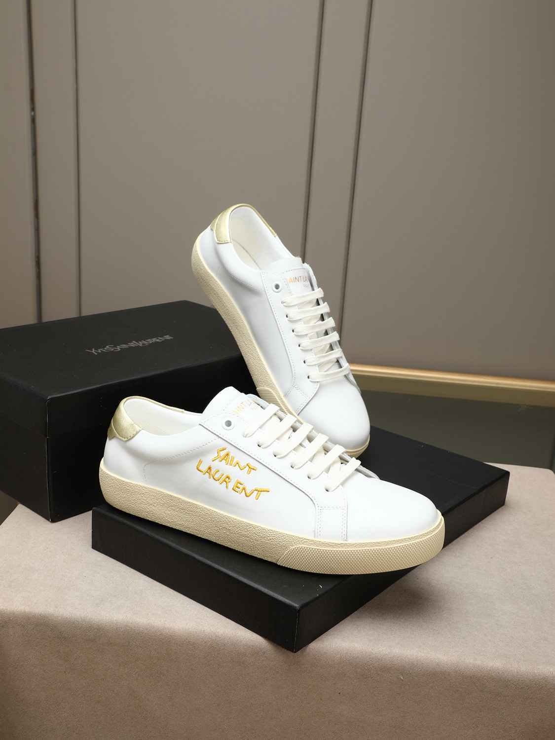Saint Laurent Men’s YSI logo Sneakers Colorway 2 1308230-2