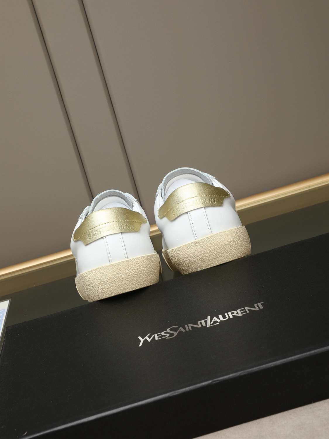 Saint Laurent Men’s YSI logo Sneakers Colorway 2 1308230-2