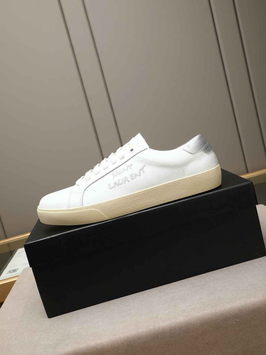Saint Laurent Men’s YSI logo Sneakers Colorway 1 1308230-1
