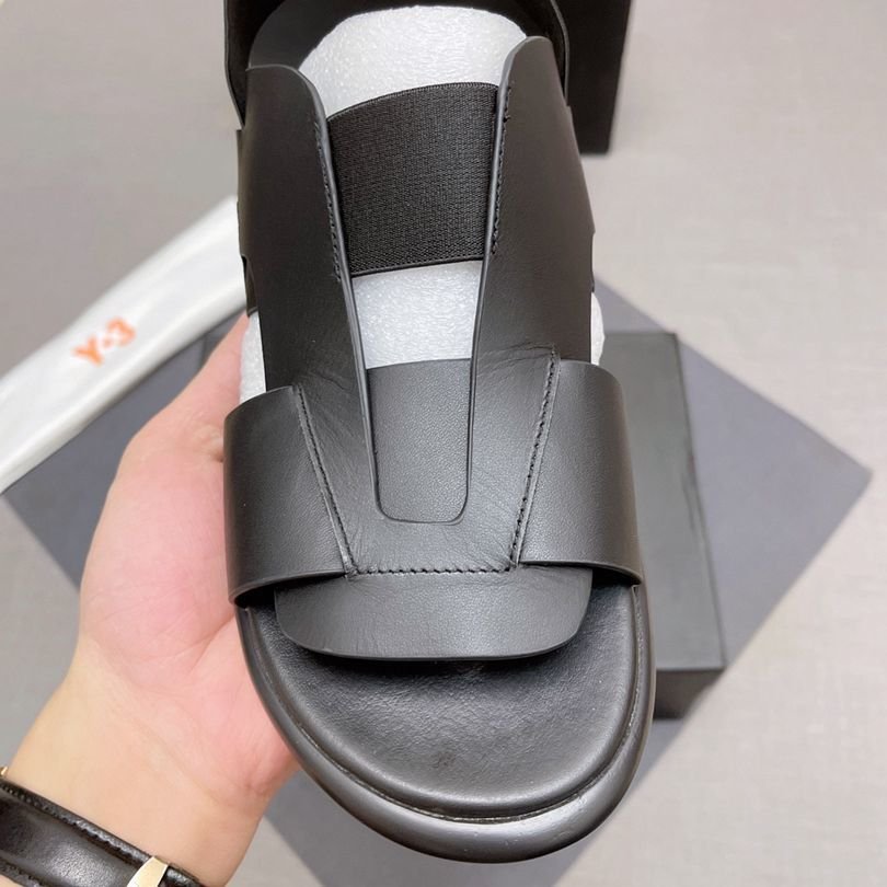 Y-3 Men’s Sandals Colorway 15 1628170-15