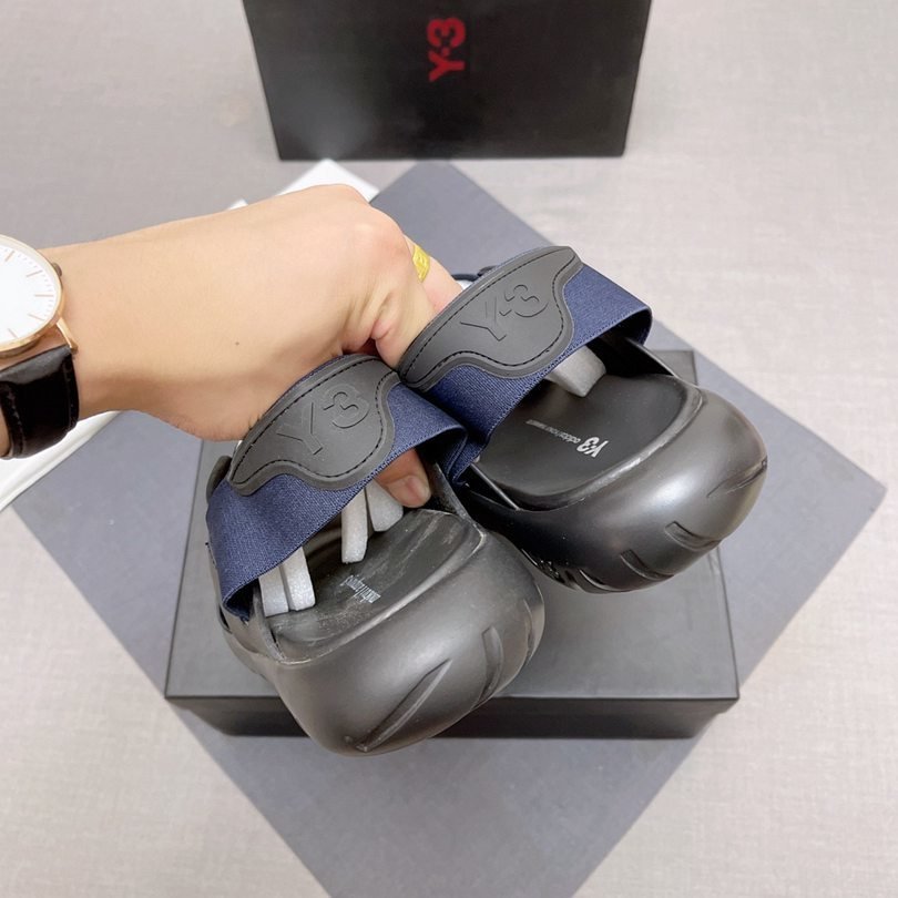 Y-3 Men’s Sandals Colorway 13 1628170-13