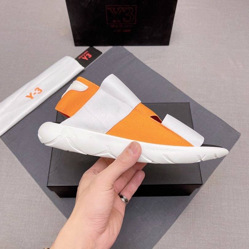 Y-3 em e327916 Sandals Colorway 12 1628170-12