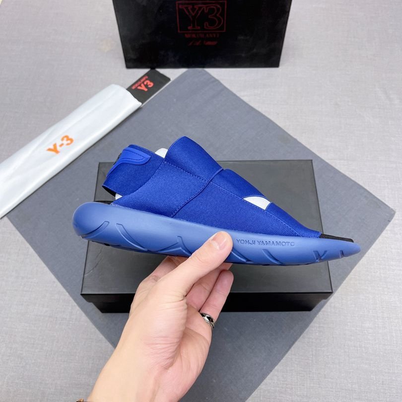 Y-3 em e327916 Sandals Colorway 11 1628170-11