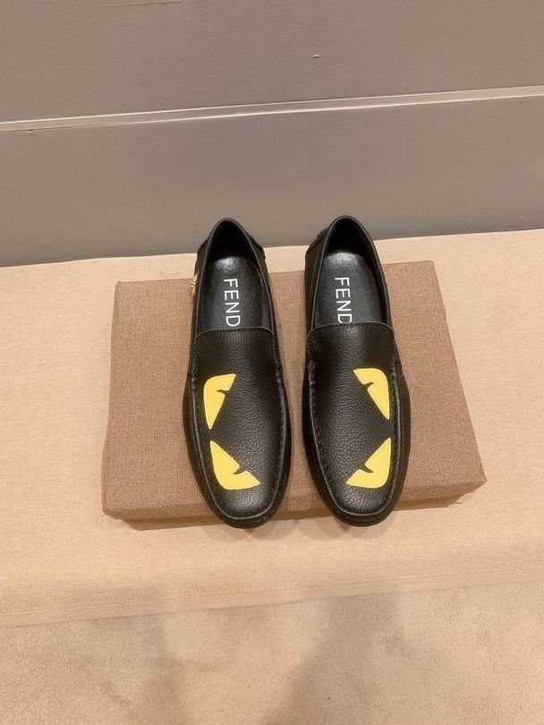 Fendi Calfskin leather Sneakers 1617220