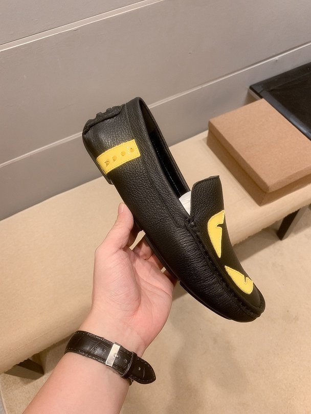 Fendi Calfskin leather Sneakers 1617220