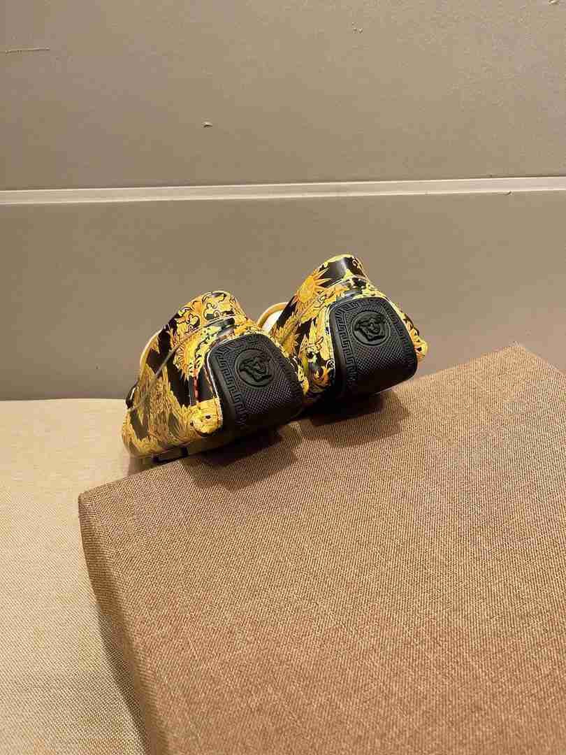 Versace VERACE GUCCI Sneakers Colorway 16 1617210-16