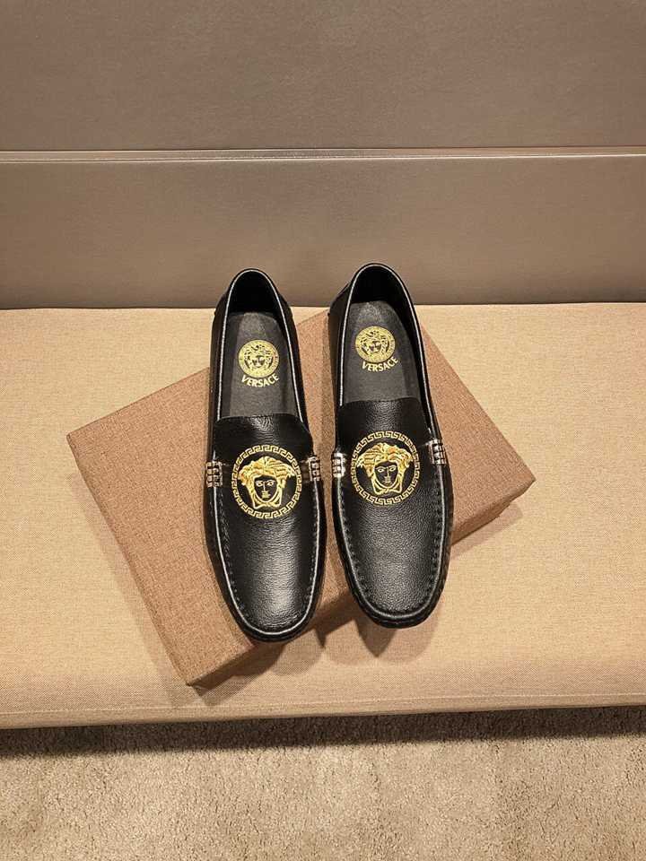 Versace Men’s Leather Loafers Colorway 8 1617220-8