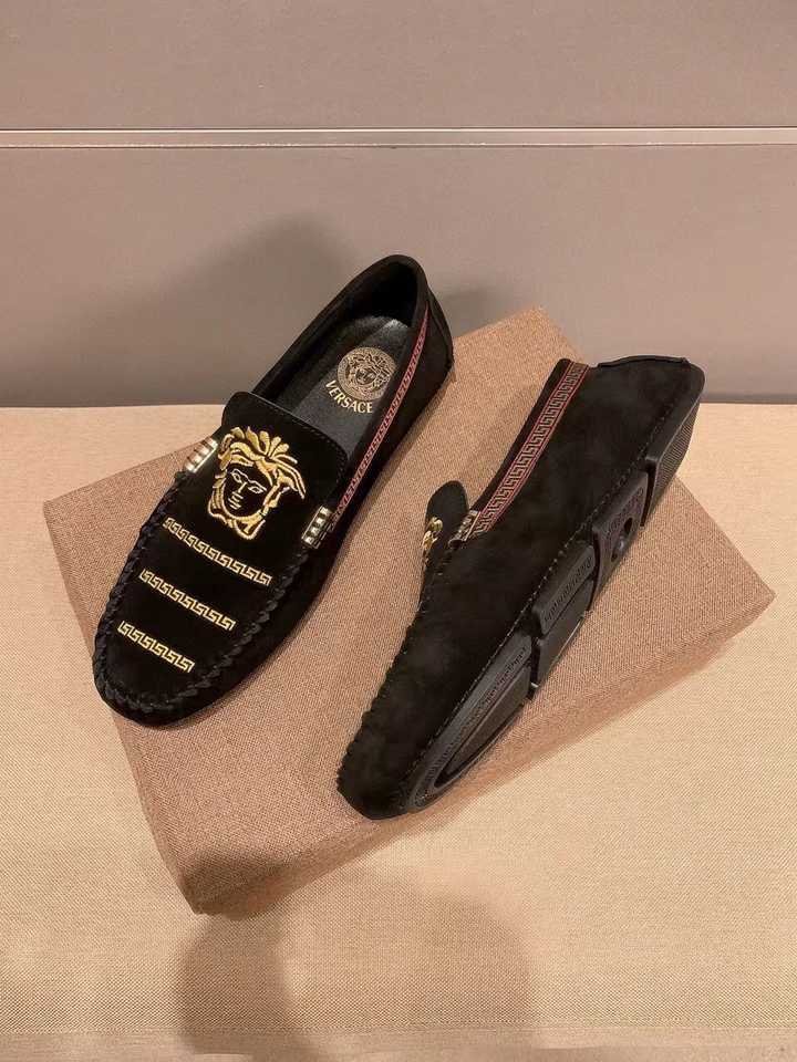 Versace Men’s Calfskin leather Sneakers Colorway 11 1617210-11