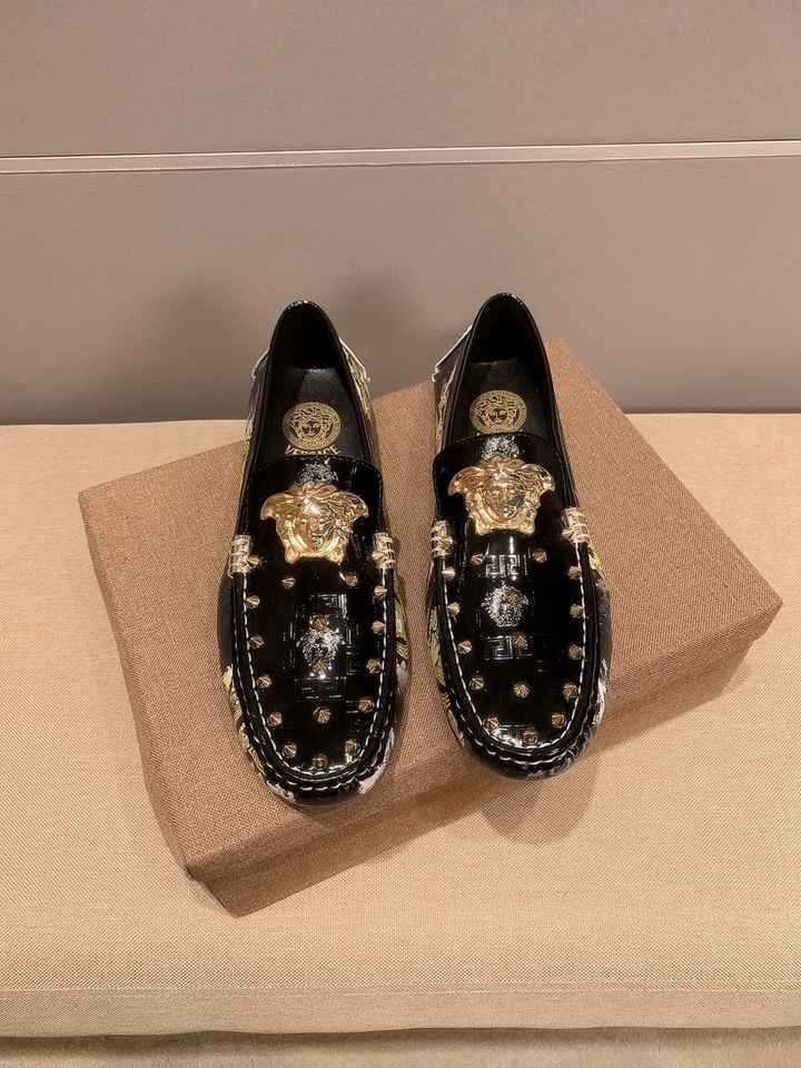 Versace Men’s Leather Sneakers Colorway 7 1617220-7