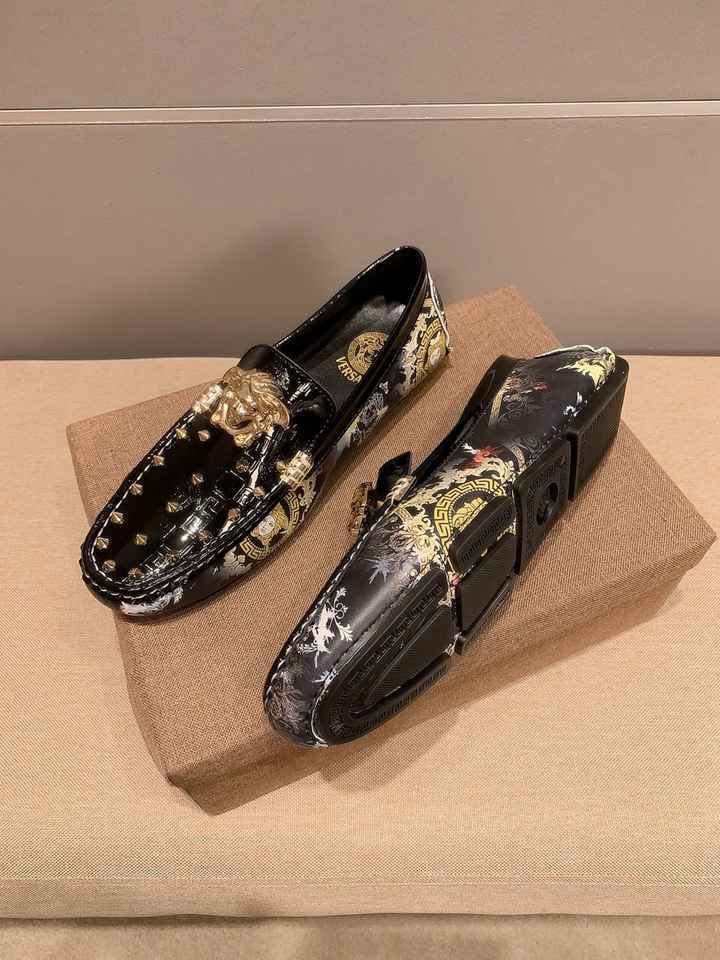 Versace Men’s Leather Sneakers Colorway 7 1617220-7