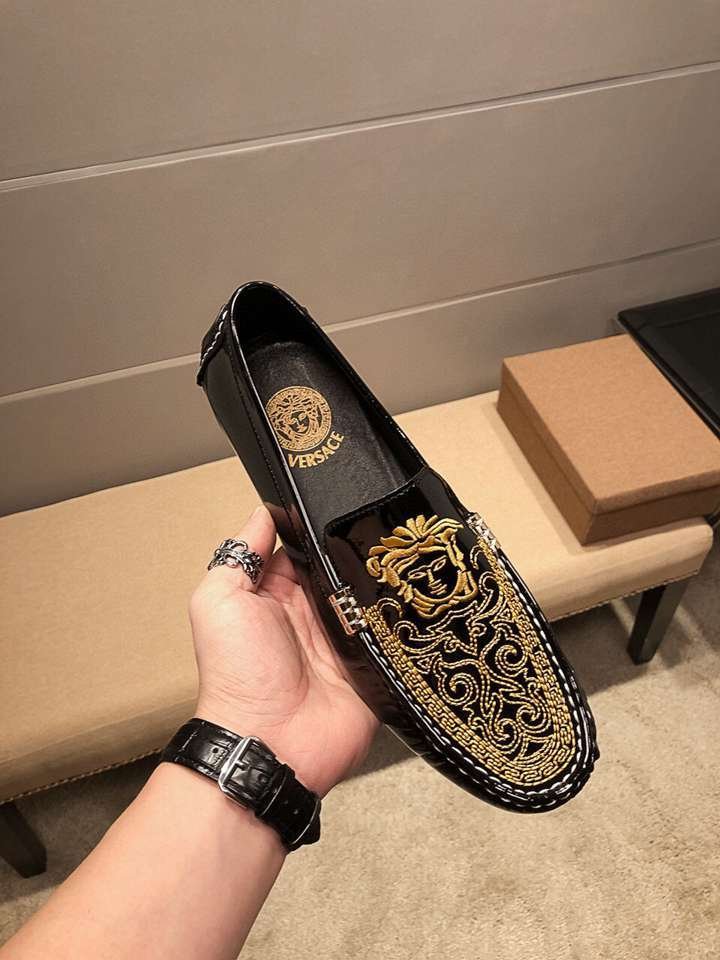 Versace Men's Durable rubber Sneakers Colorway 1 1615210-1