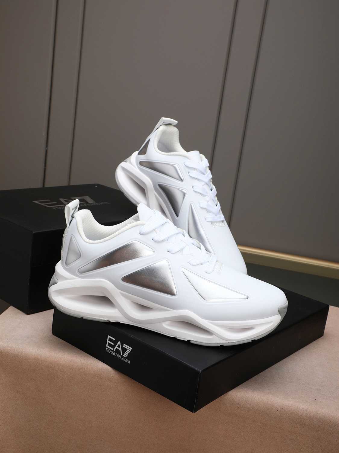Armani logo Sneakers 1308270
