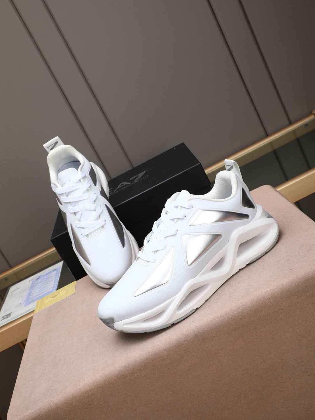 Armani logo Sneakers 1308270