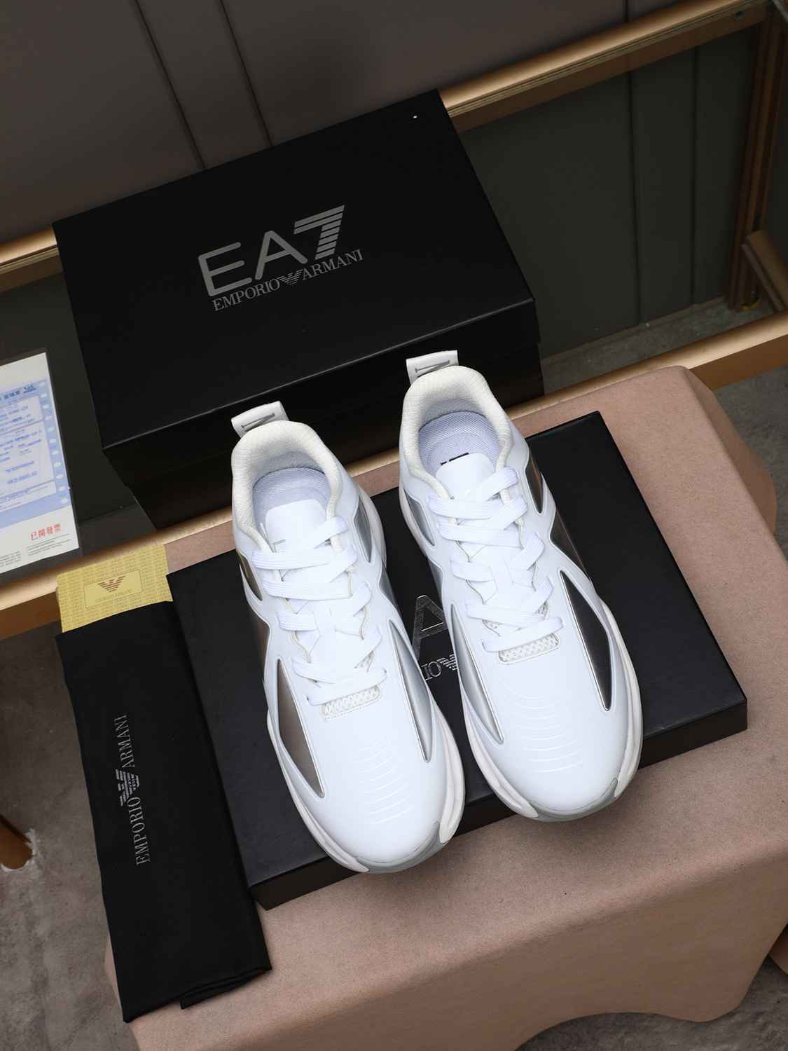 Armani logo Sneakers 1308270