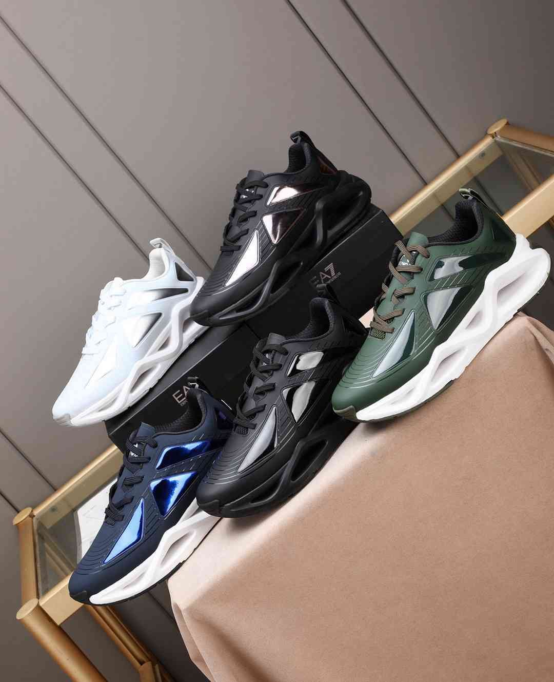 Armani logo Sneakers 1308270