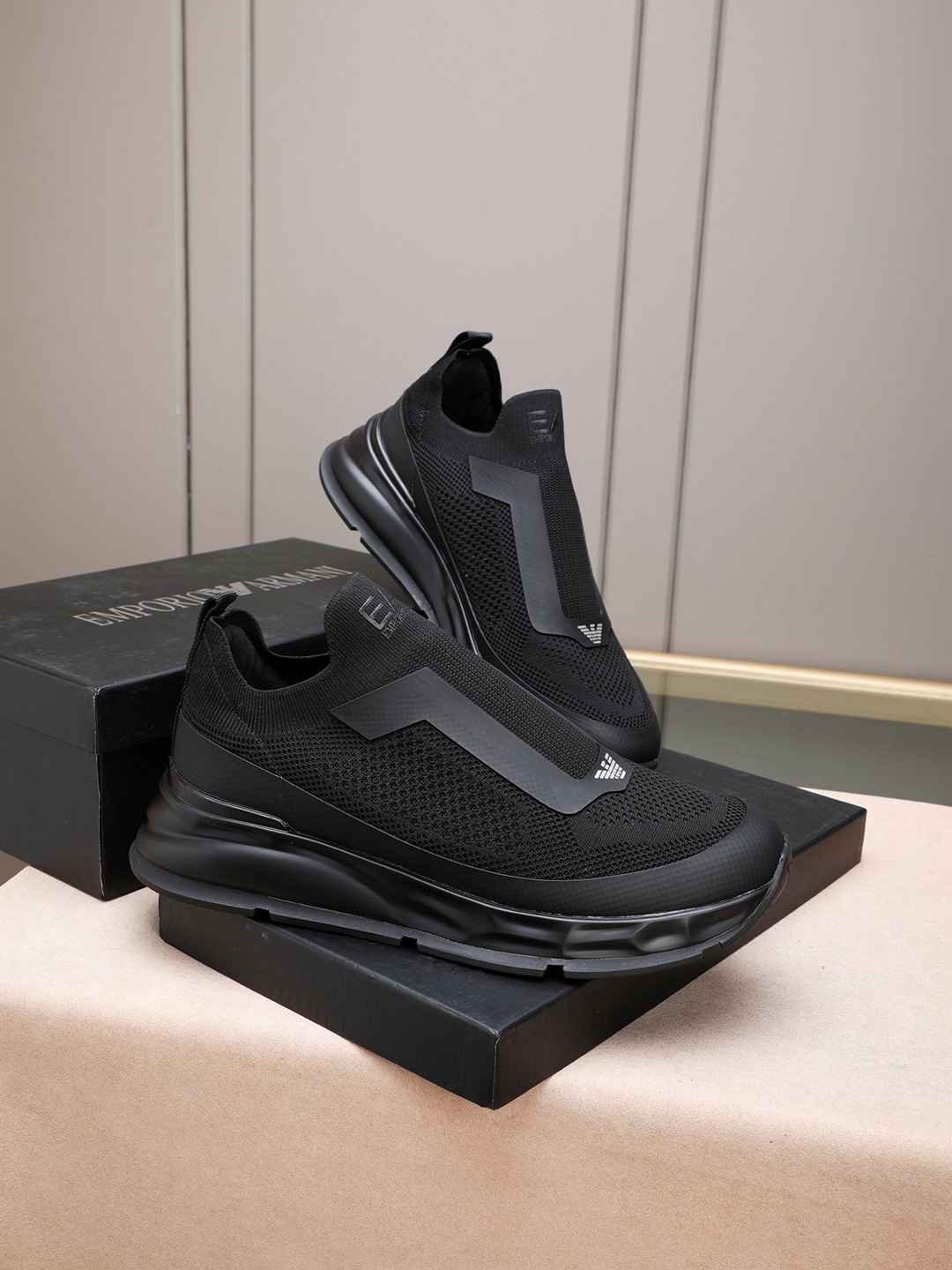 Armani TPU Designer Sneakers Colorway 8 1308260-8