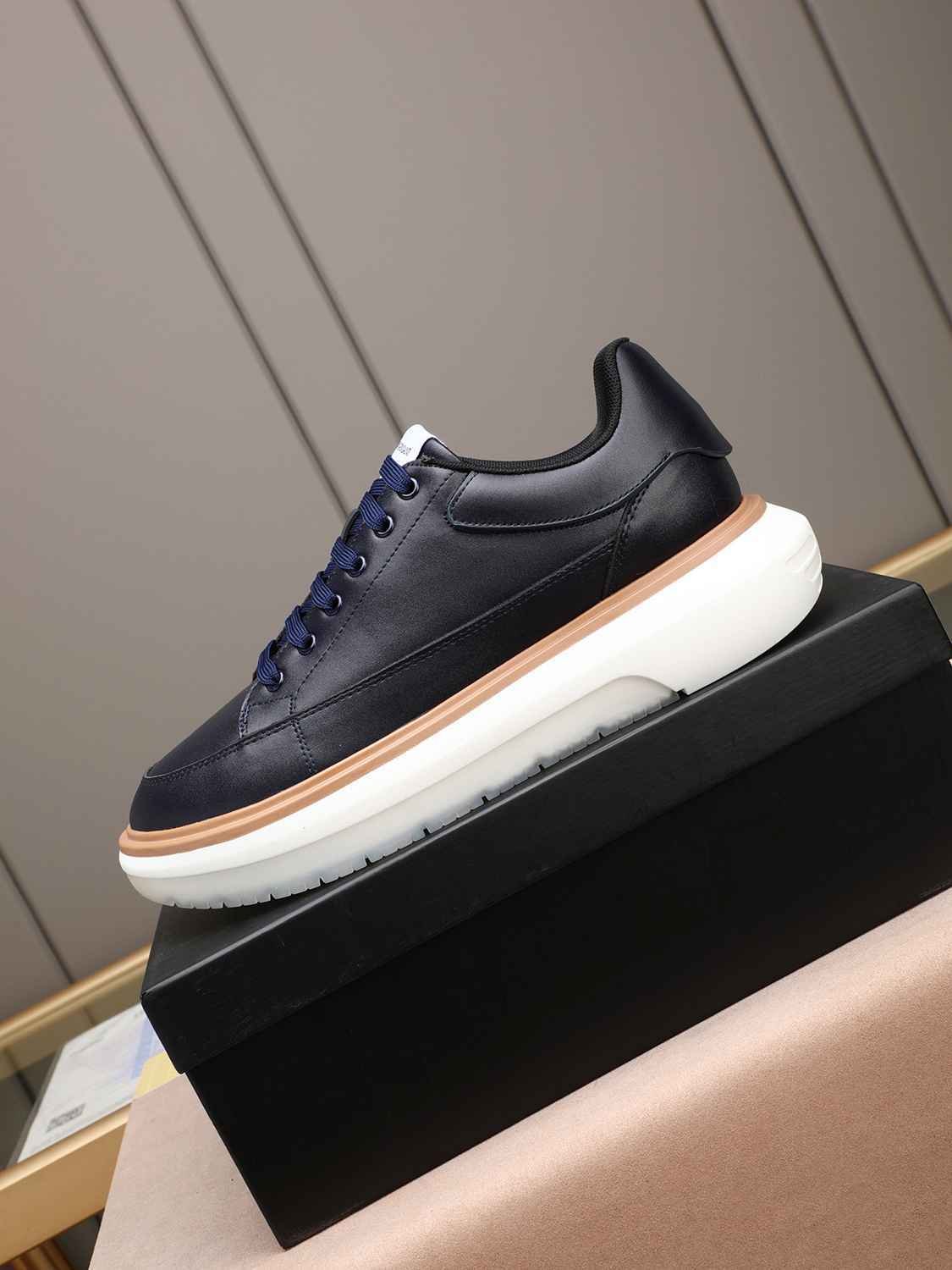 Armani Men’s GIORGIO logo Casual Sneakers Colorway 4 1308260-4
