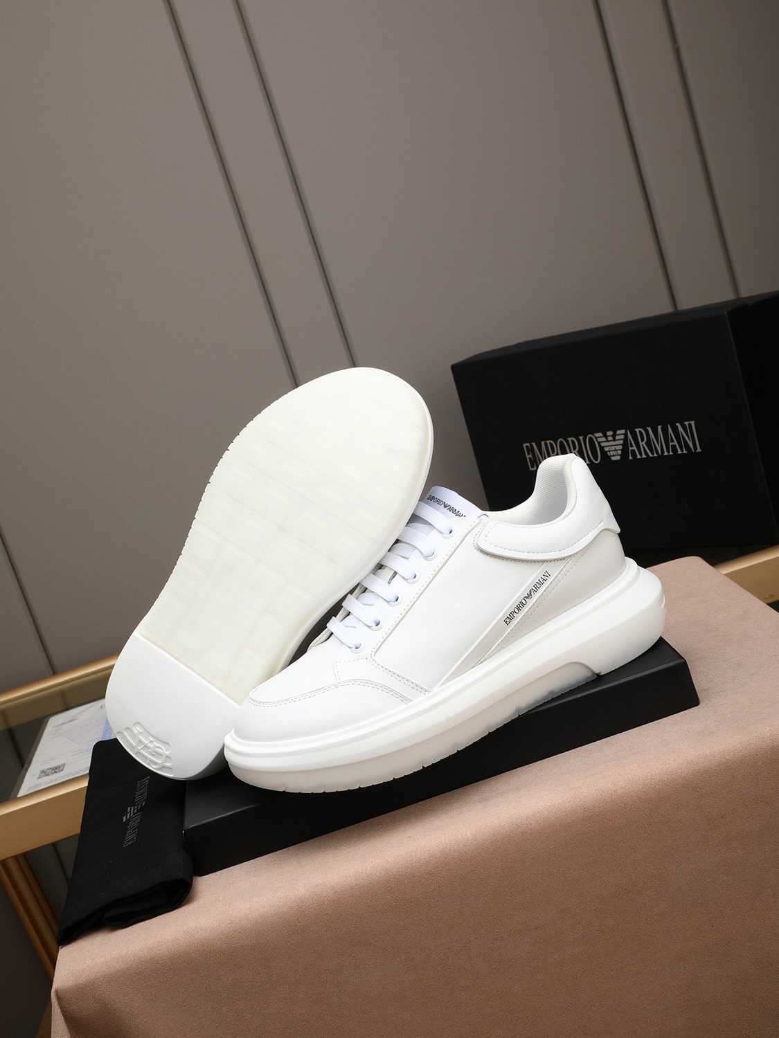 Armani Men’s GIORGIO logo Casual Sneakers Colorway 2 1308260-2