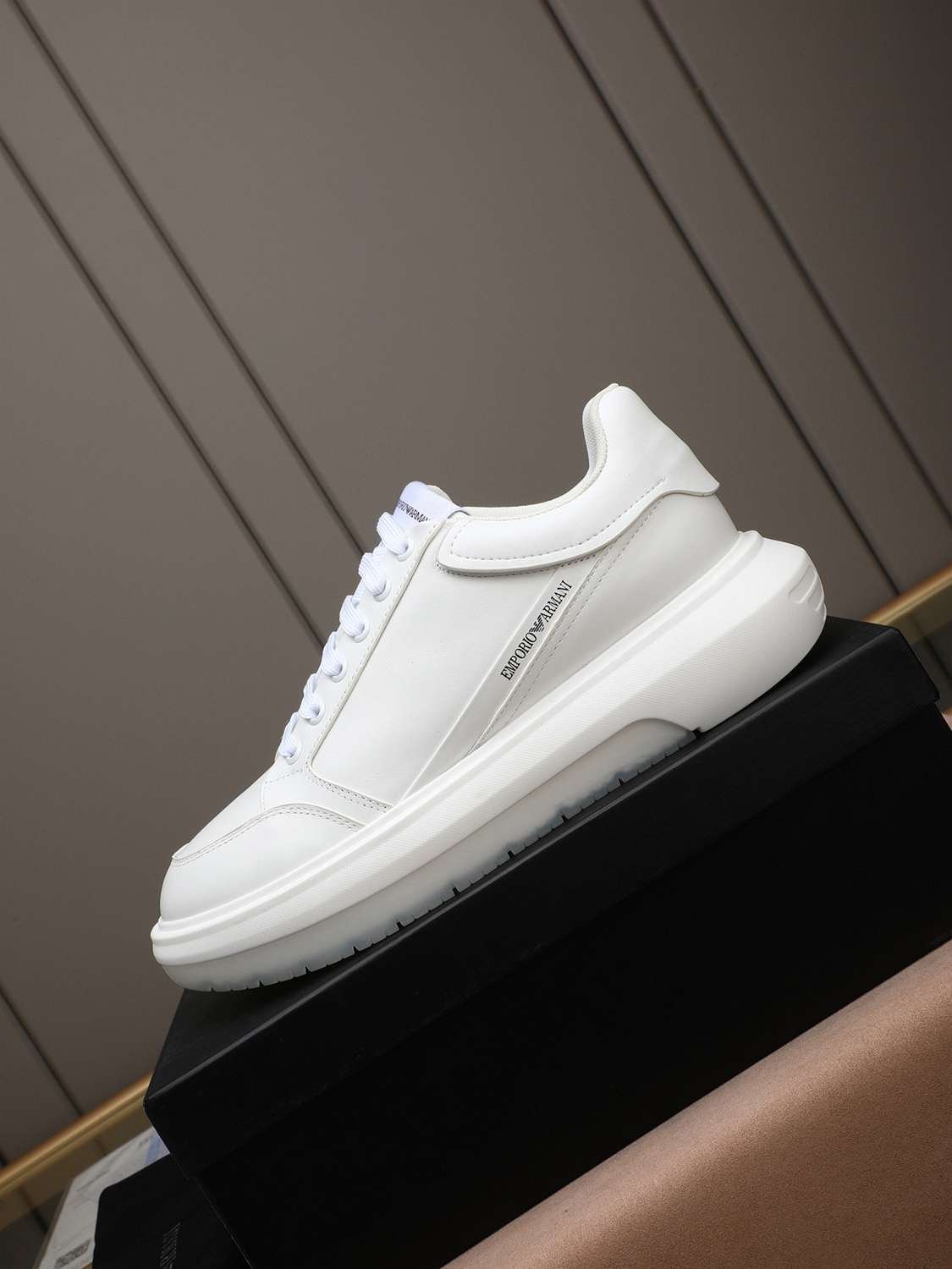 Armani Men’s GIORGIO logo Casual Sneakers Colorway 2 1308260-2