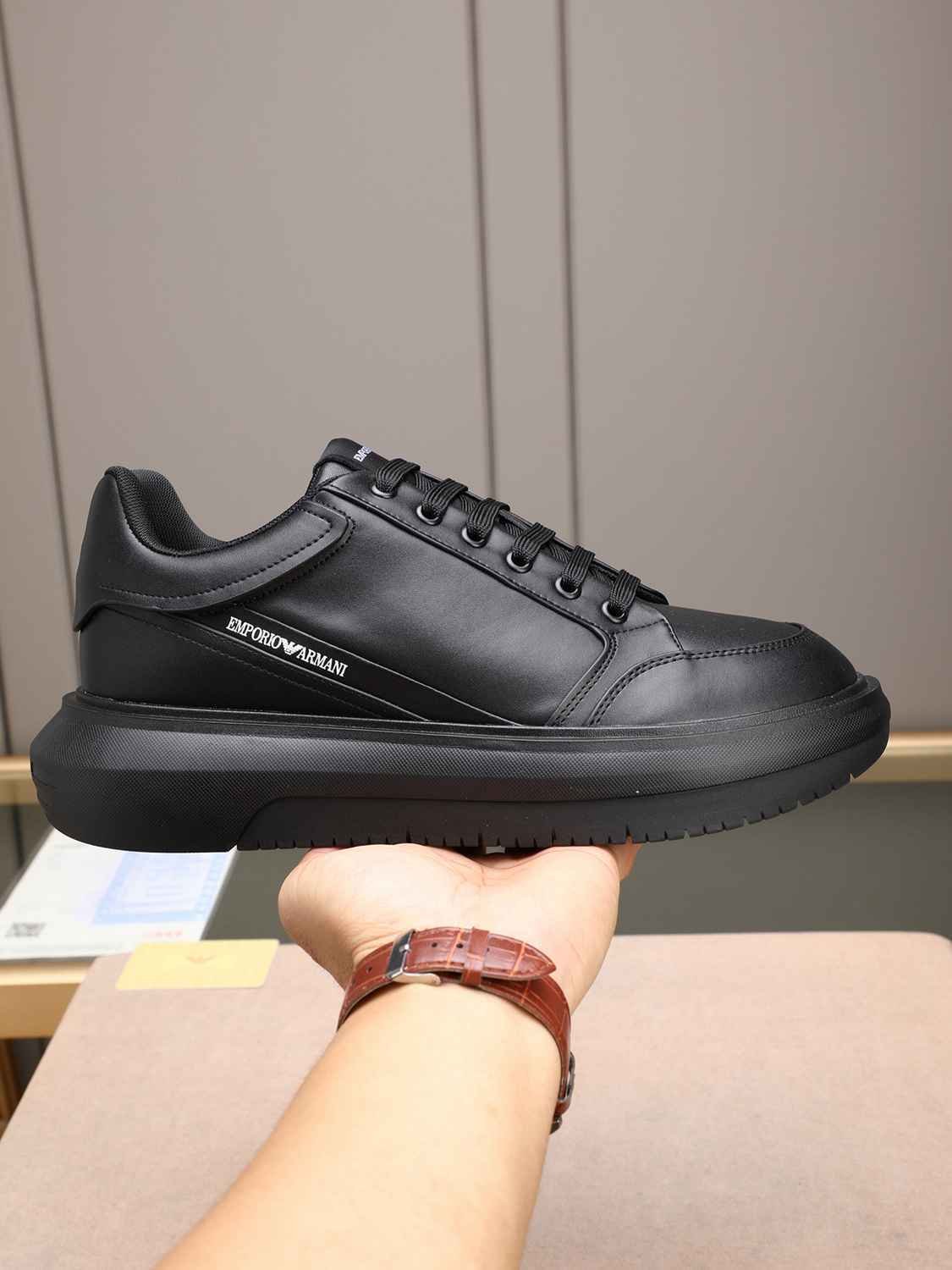 Armani Men's GIORGIO logo Casual Sneakers Colorway 1 1308260-1