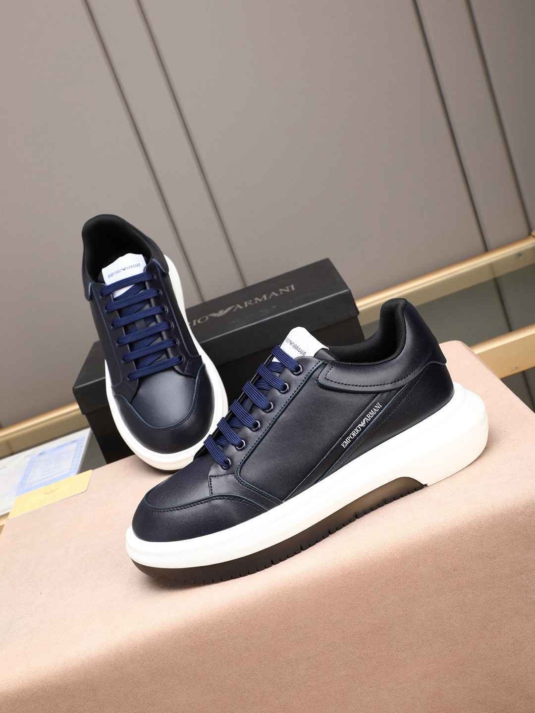 Armani Men’s GIORGIO logo Casual Sneakers 1308260