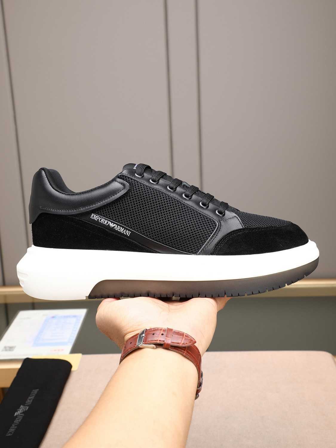 Armani Men's GIORGIO logo Casual Sneakers Colorway 10 1308250-10