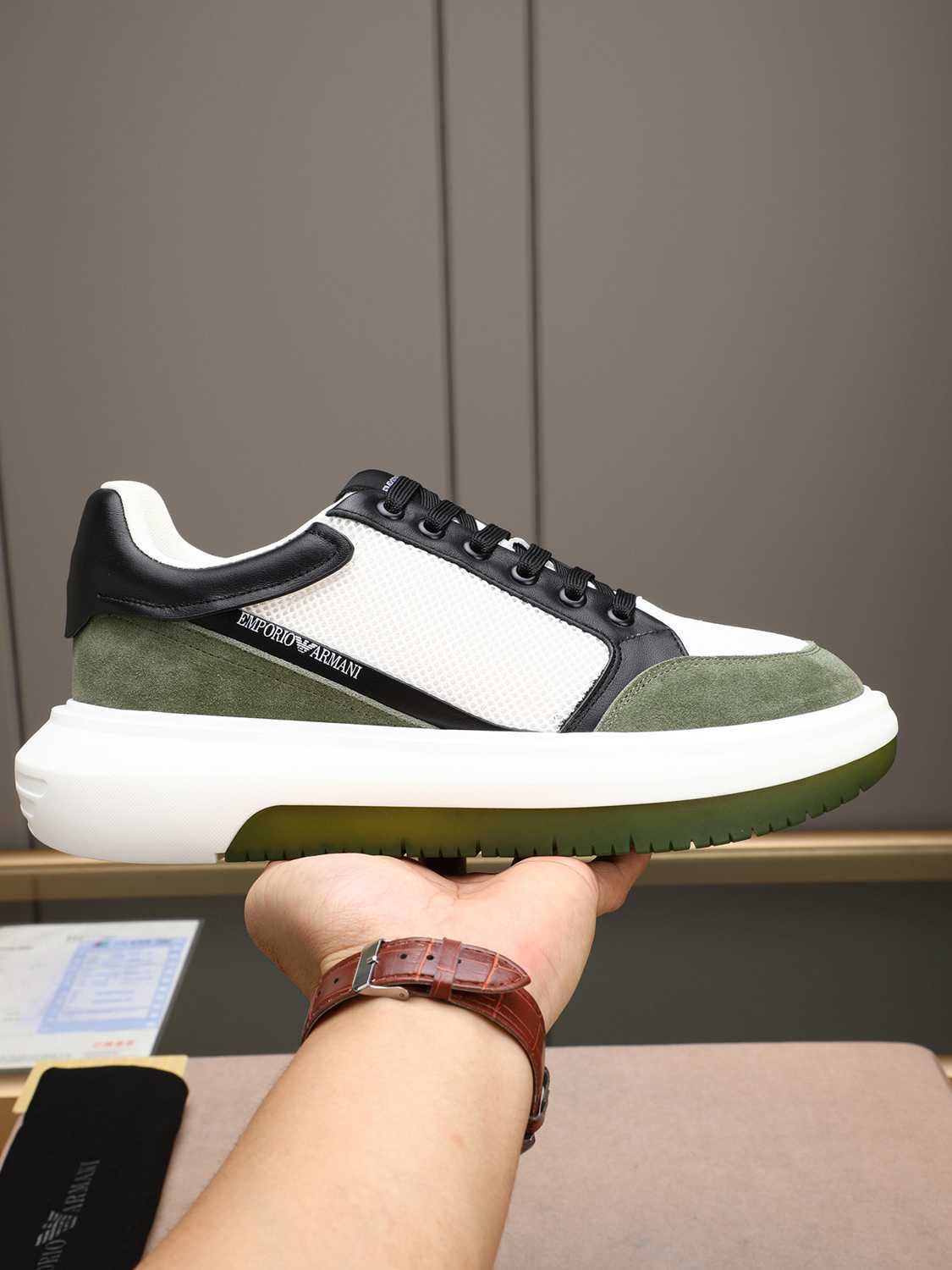 Armani Men's GIORGIO logo Casual Sneakers Colorway 8 1308250-8