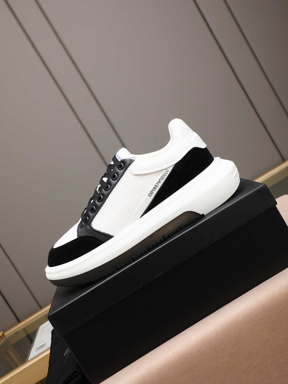 Armani Men’s GIORGIO logo Casual Sneakers Colorway 6 1308250-6