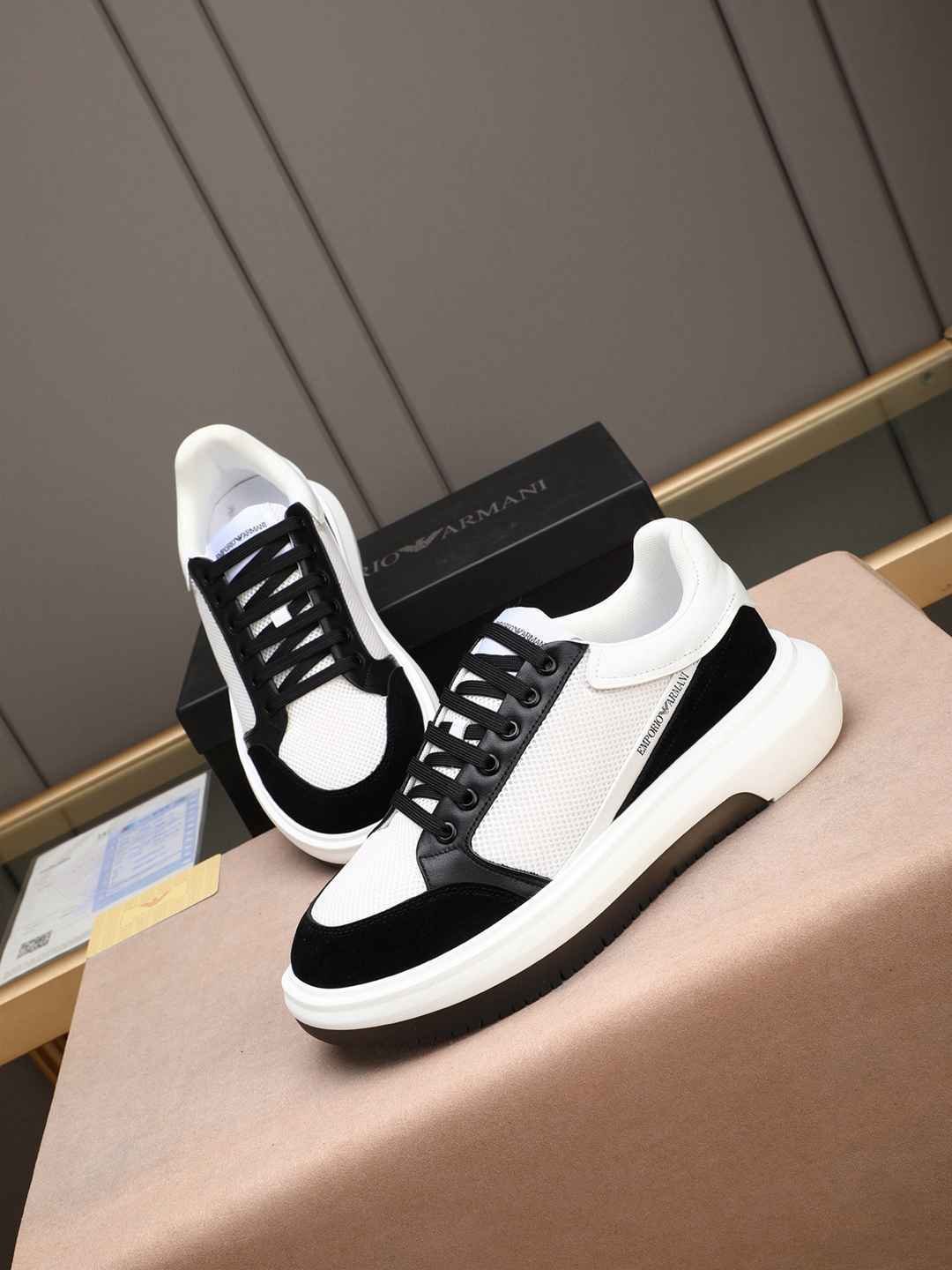 Armani Men’s GIORGIO logo Casual Sneakers Colorway 6 1308250-6