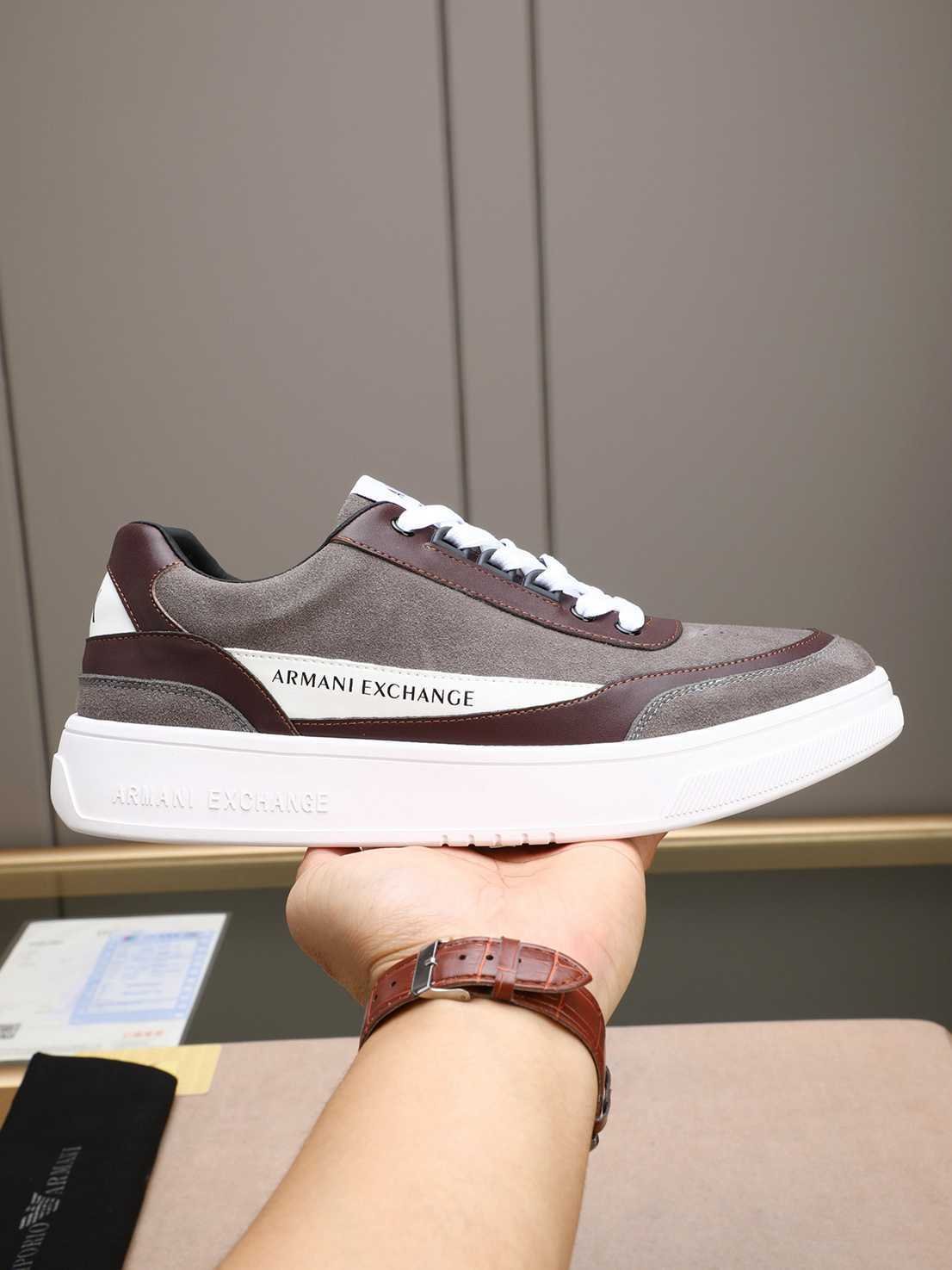 Armani Men's GIORGIO logo Casual Sneakers Colorway 18 1308230-18