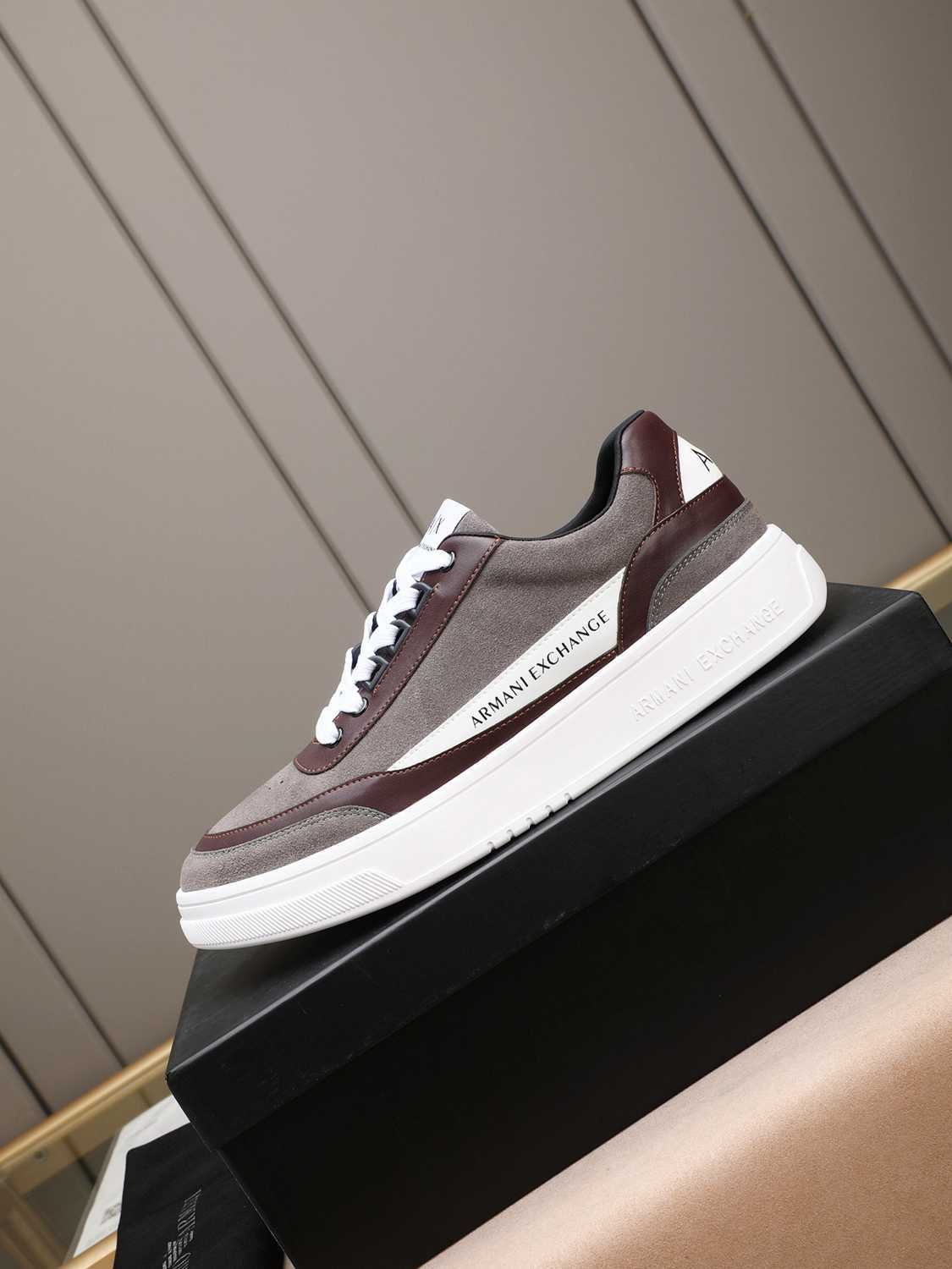 Armani Men’s GIORGIO logo Casual Sneakers Colorway 18 1308230-18