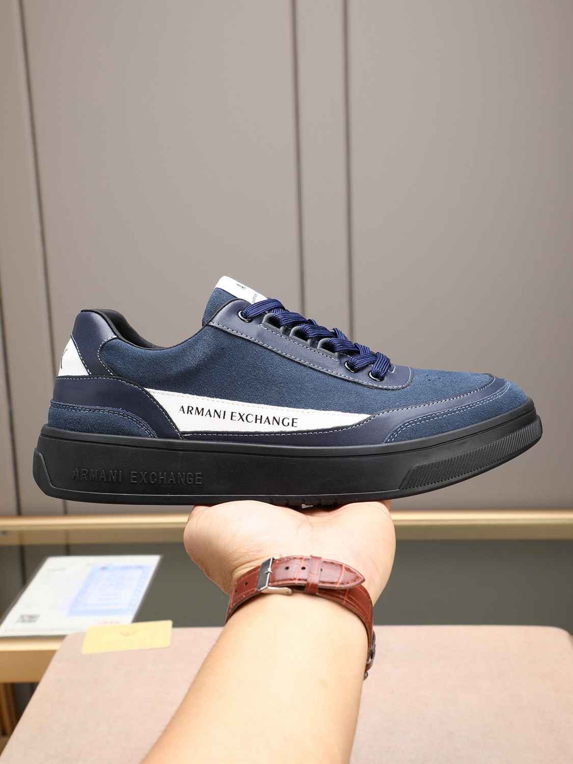 Armani Men's GIORGIO logo Casual Sneakers Colorway 17 1308230-17