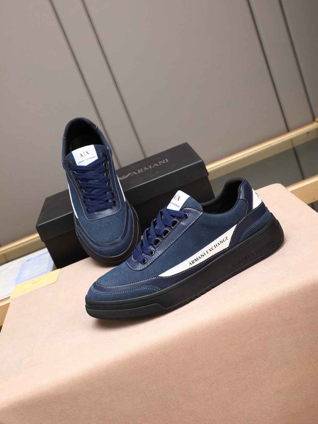 Armani Men’s GIORGIO logo Casual Sneakers Colorway 17 1308230-17