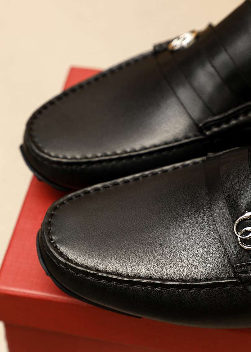 Bally Calfskin leather Dress Shoes 1615220