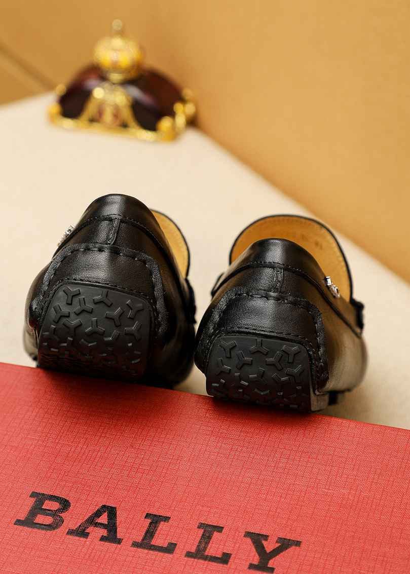 Bally Calfskin leather Dress Shoes 1615220