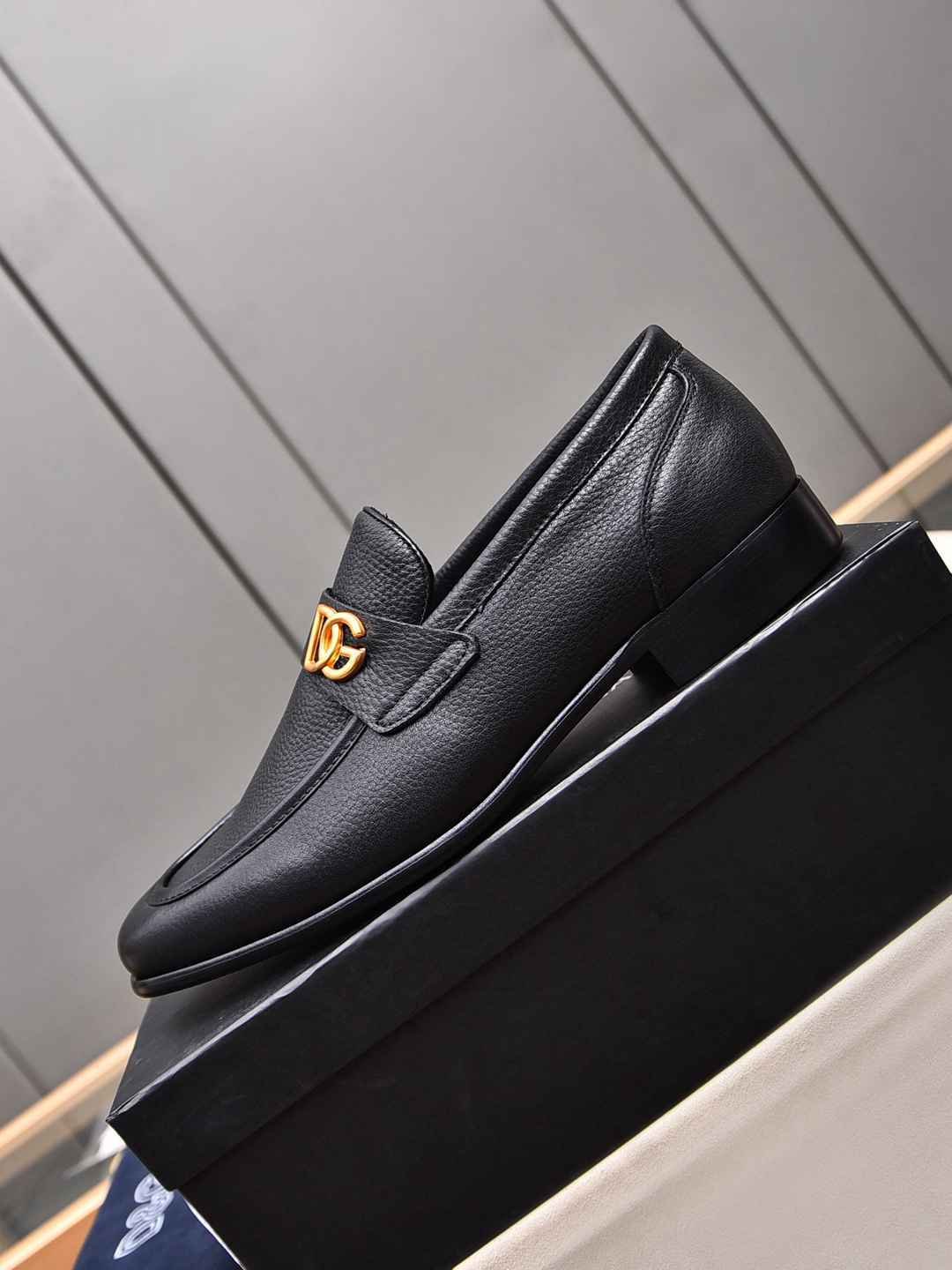Dolce & Gabbana DG Dress Shoes Colorway 12 1308260-12