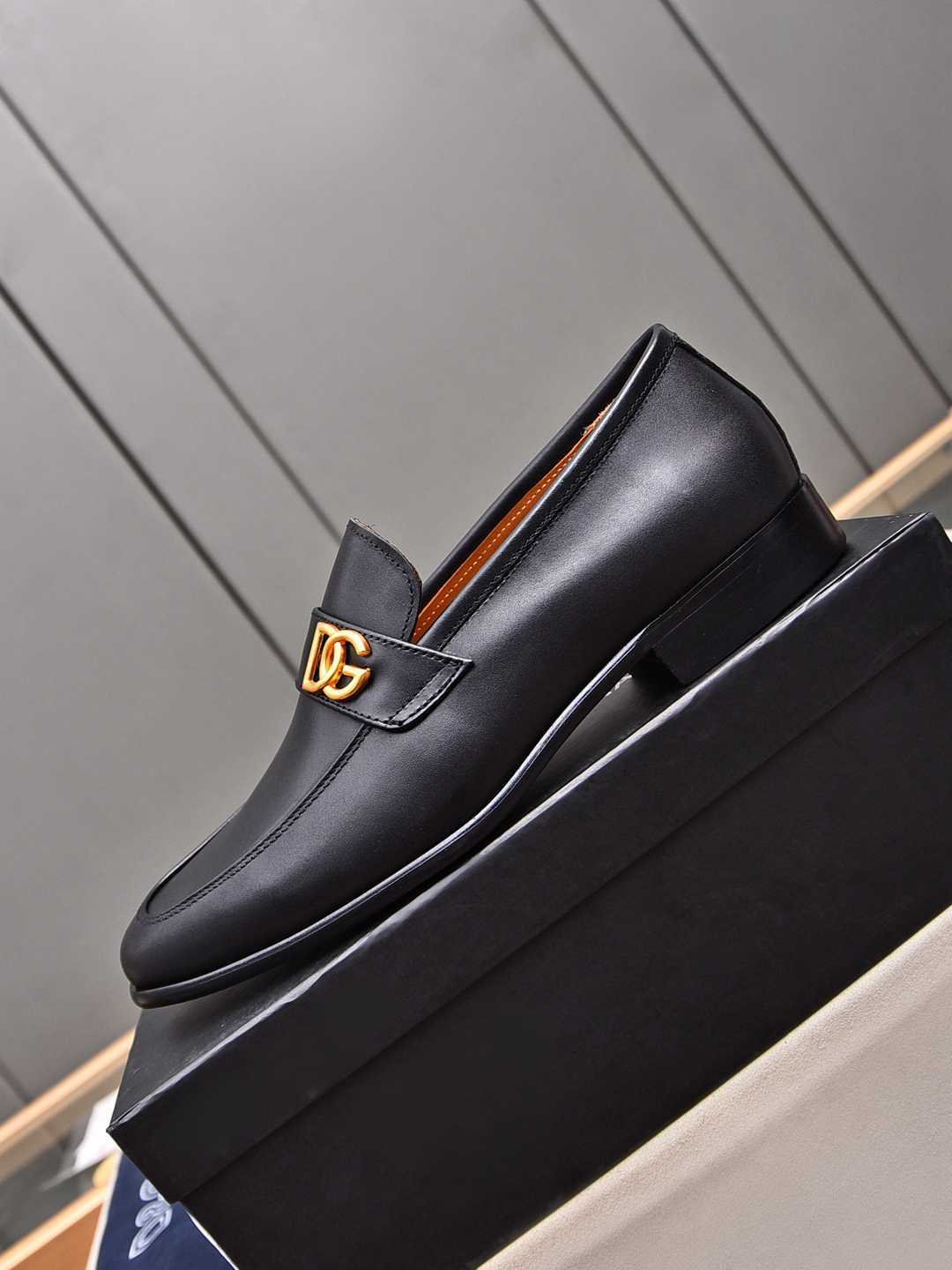 Dolce & Gabbana DG Dress Shoes Colorway 8 1308260-8