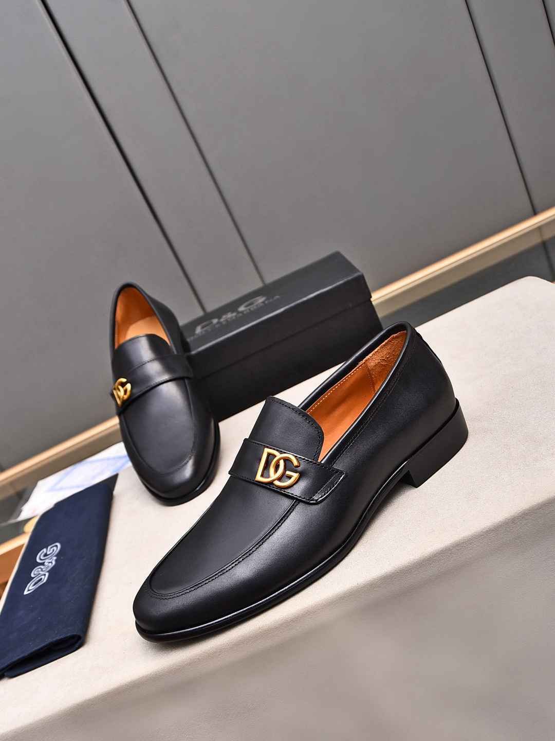 Dolce & Gabbana DG Dress Shoes Colorway 8 1308260-8