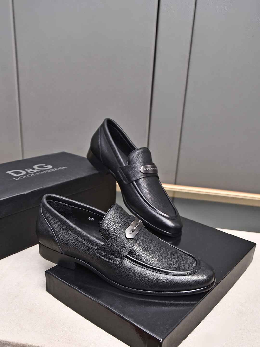 Dolce & Gabbana DG Dress Shoes Colorway 6 1308260-6