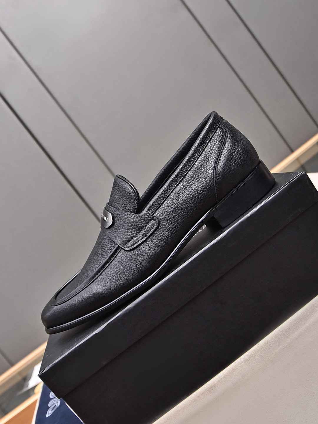 Dolce & Gabbana DG Dress Shoes Colorway 6 1308260-6