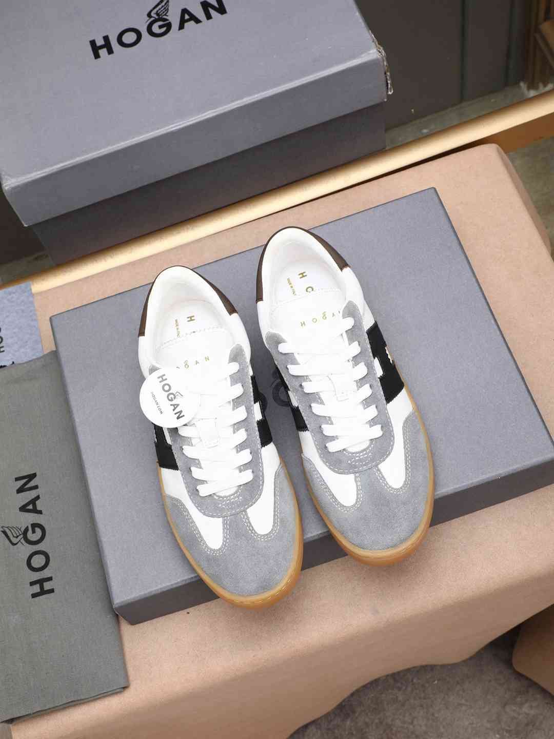 Hogan Platform CM Trainer Sneakers Colorway 7 1308340-7