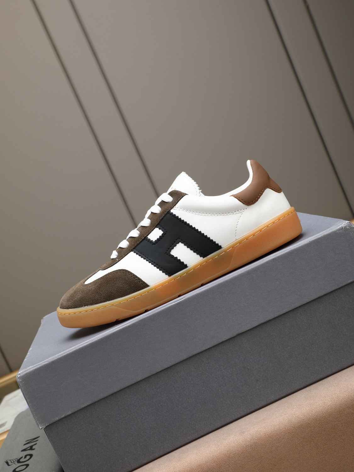 Hogan Platform CM Trainer Sneakers Colorway 6 1308340-6