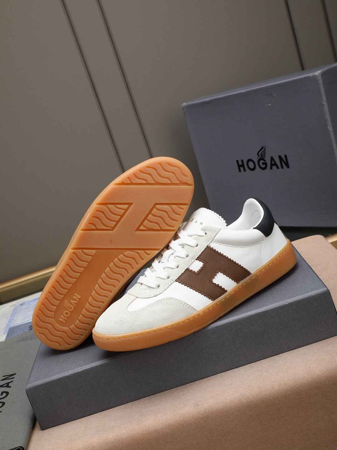 Hogan Platform CM Trainer Sneakers Colorway 2 1308340-2