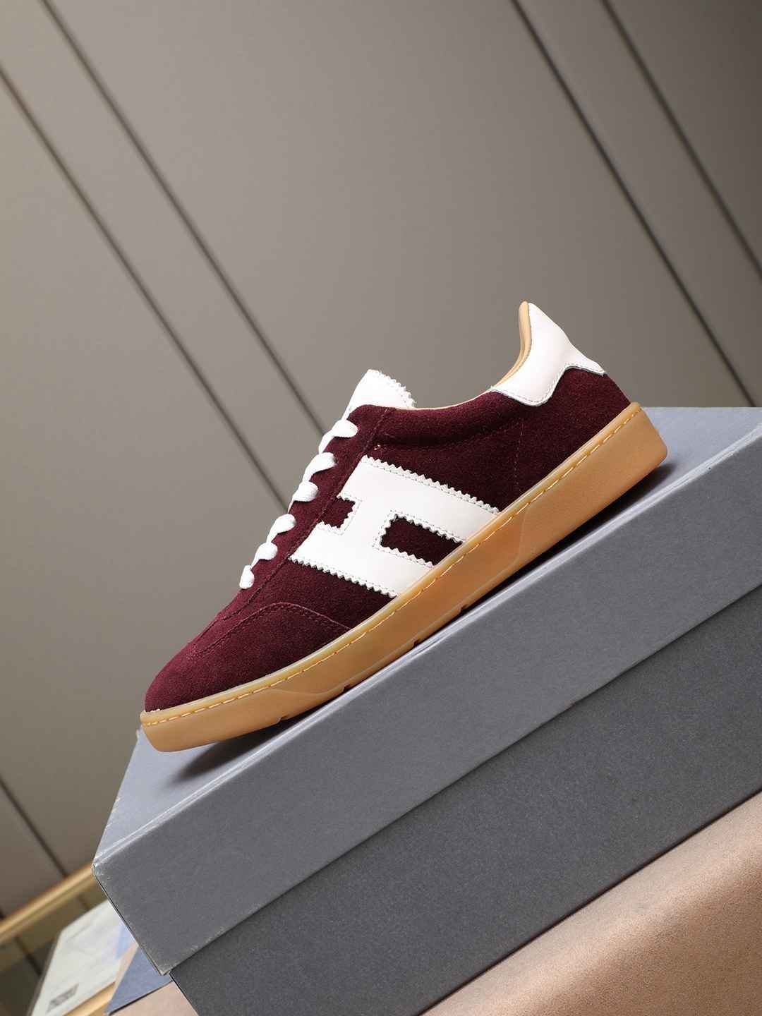 Hogan Platform CM Trainer Sneakers Colorway 1 1308340-1