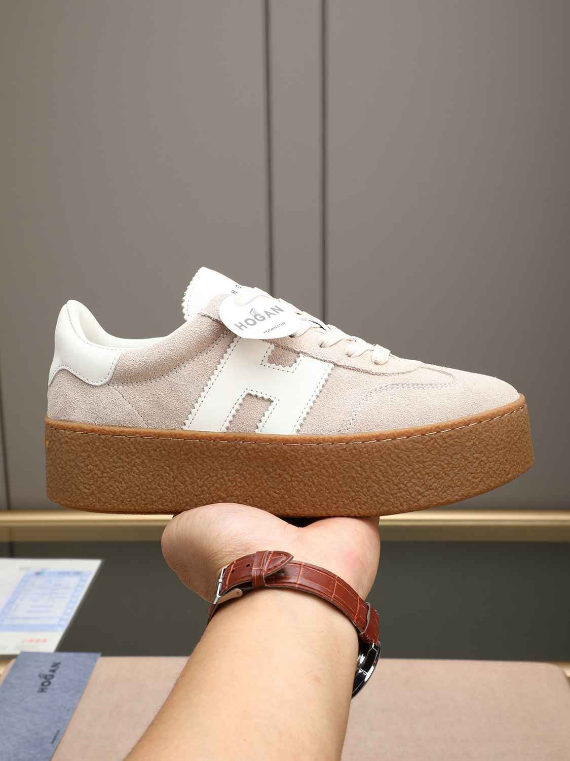 Hogan Women's Platform H698 Trainer Sneakers Colorway 17 1308350-17